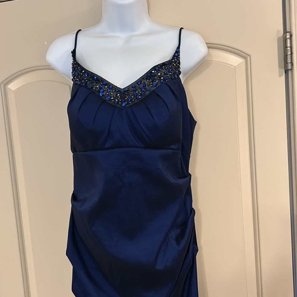 Vibrant blue formal dress. Prom appropriate